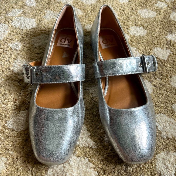 DV by Dolce Vita Shoes - NWOT DV by Dolce Vita Marcello Mellie Silver Ballet Flat Mary Jane